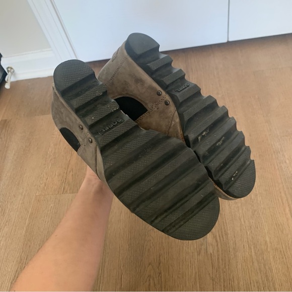 Sorel Brown Leather Wedge Booties Size 7.5 - Picture 6 of 8